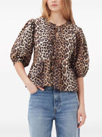 Blusa de leopardo