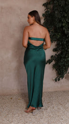 Thesa | Vestido de satén sin mangas