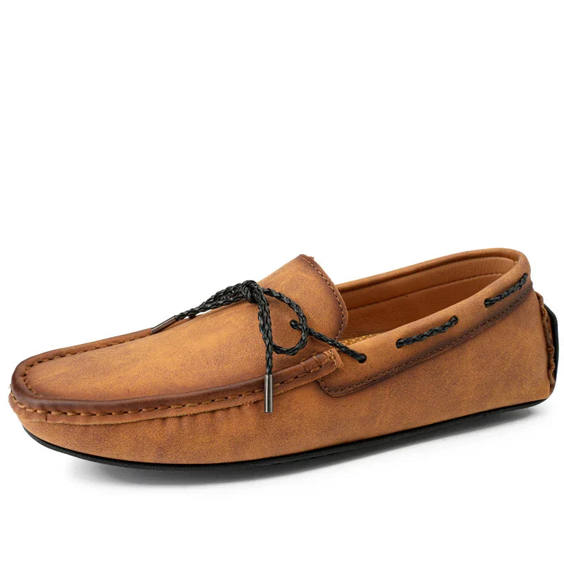 Håndlavede ruskindsloafers 