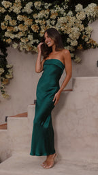 Thesa | Vestido de satén sin mangas