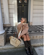 Abrigo ancho de lana